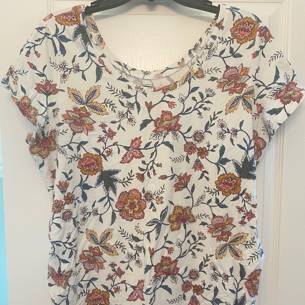 Old Navy maternity top